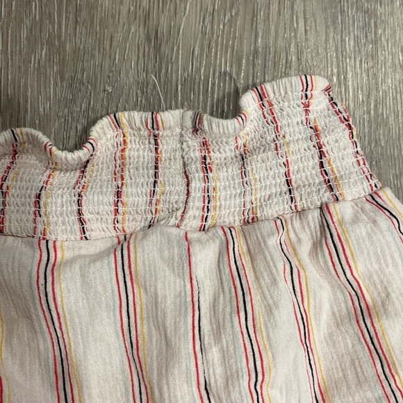 2/30 Ardene white striped skirt - Picture 3 of 3